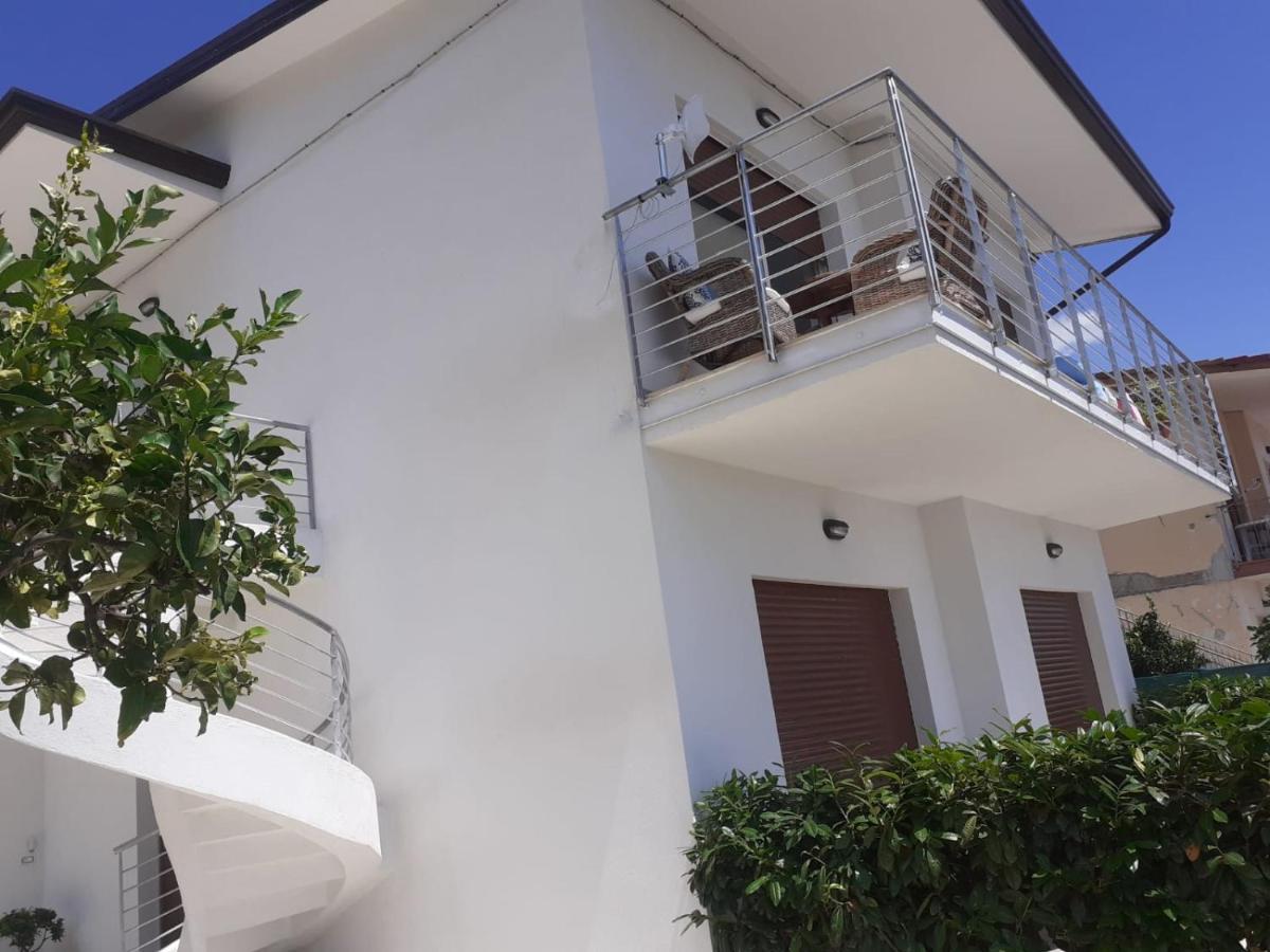 فيلا Marina Di Casal Velinoفي Casa Vacanze Dominella المظهر الخارجي الصورة